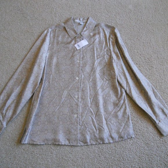 Forth & Town Tops - Forth & Towne Allegory Silk Blouse size M